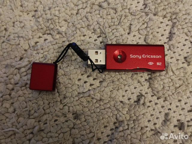 Переходник Sony Ericsson CCR-60 (с M2 на USB)