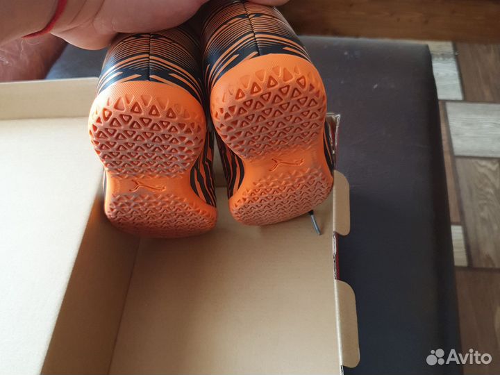 Футбольные бутсы