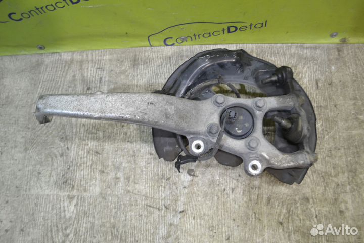 Кулак передний левый Лексус GS 2005-2011