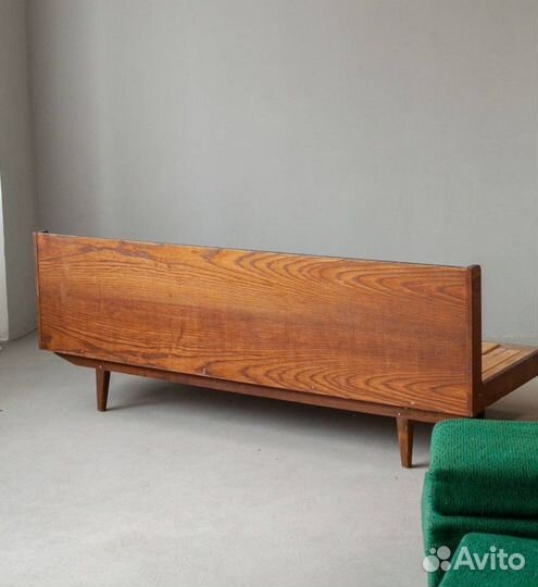 Диван Итон Собеслав, винтаж