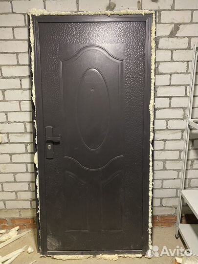 Дверь входная бу