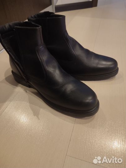 Куртки,обувь мвд