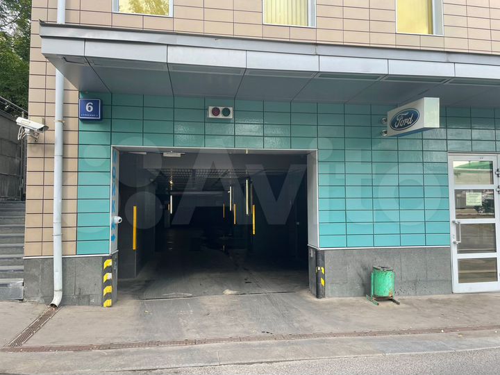 Машиноместо, 15 м²