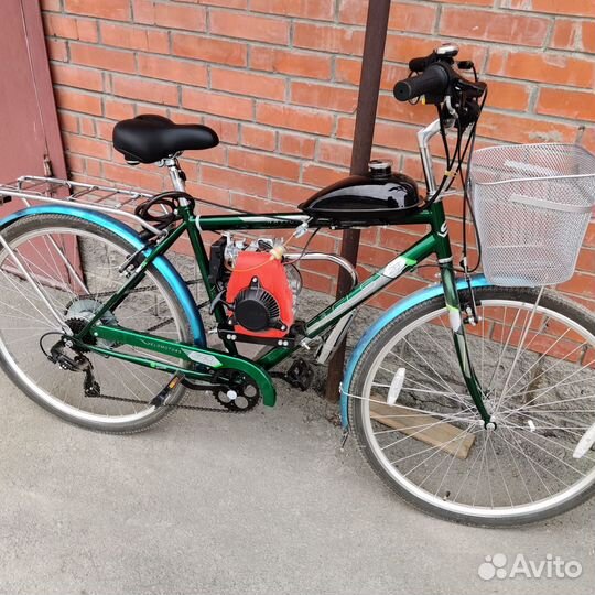 Велосипед с бензиновым мотором