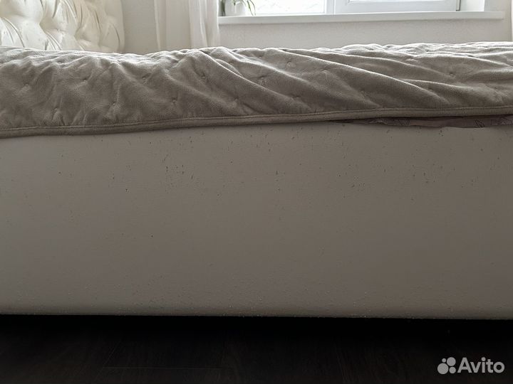 Кровать двуспальная 140х200 с матрасом