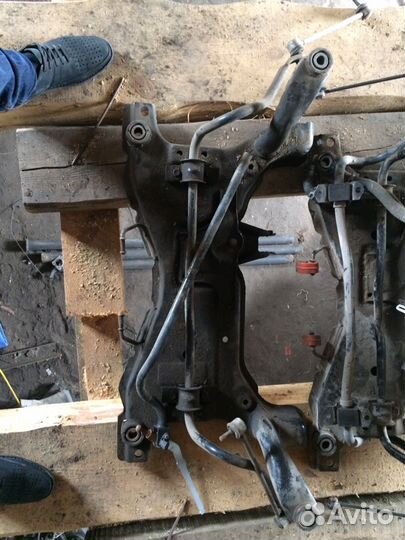 Подрамник мазда 3 bk