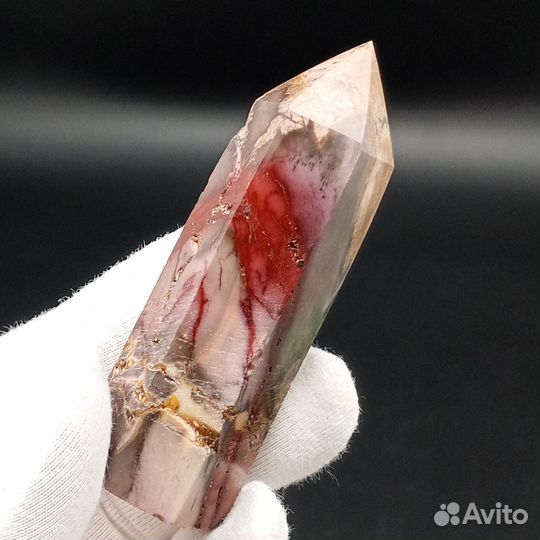 Яшма мукаит кристалл