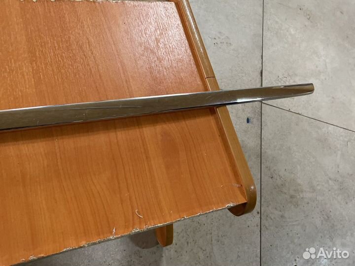 Хромированный молдинг на крышку багажника Volvo XC