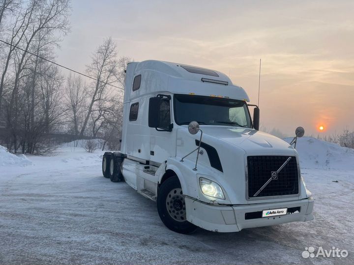 Volvo VNL 780, 2008