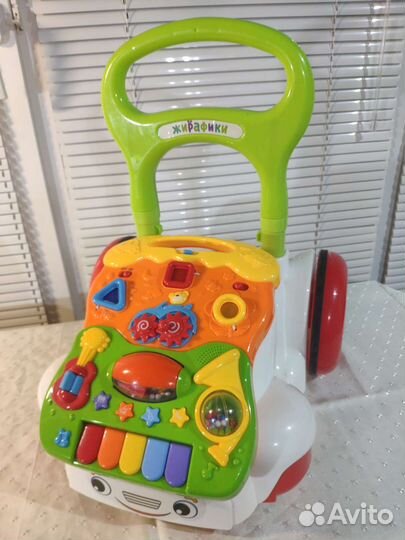 Развивающий игровой центр каталка Суперкар