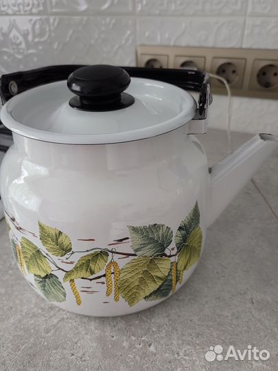 Чайник эмалированный новый