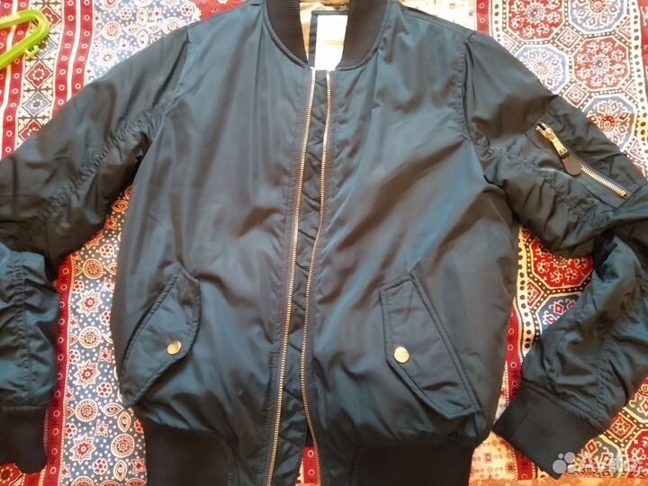 Куртка бомбер для девочек, девушек 40-42 размер