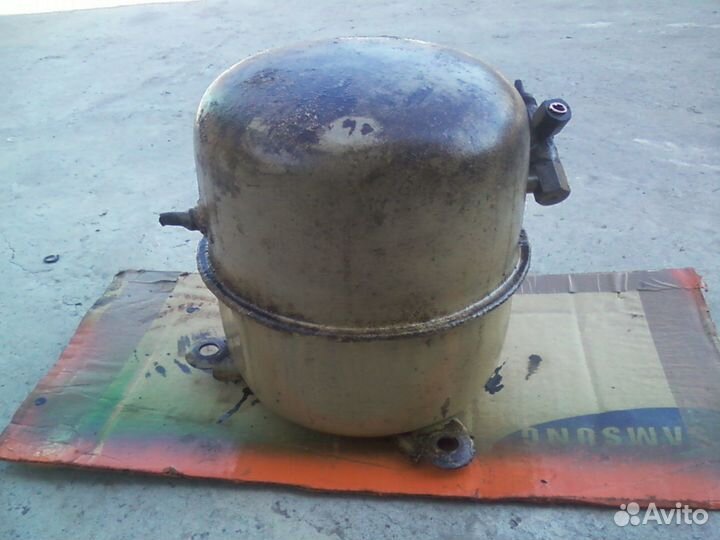 Компрессор вс-800 для морозильной камеры