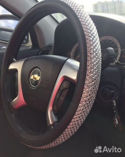 Оплётка на руль со стразами