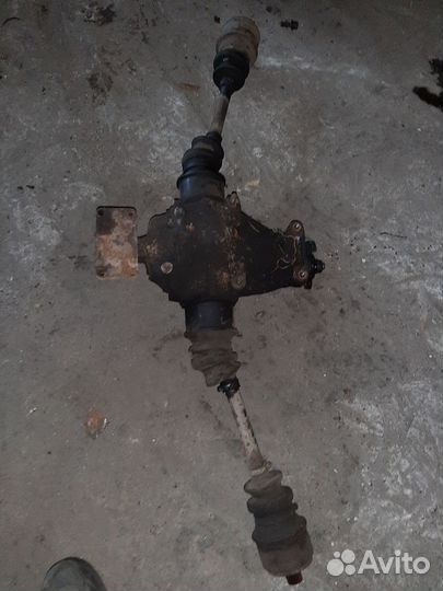 Задний редуктор мерседес 123 с приводами