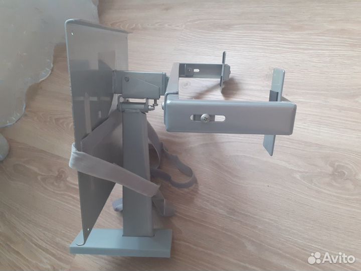 Кронштейн настенный для телевизора и не только