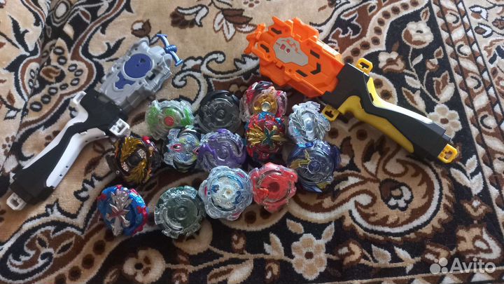 Волчки бейблейд бёрст (набор)