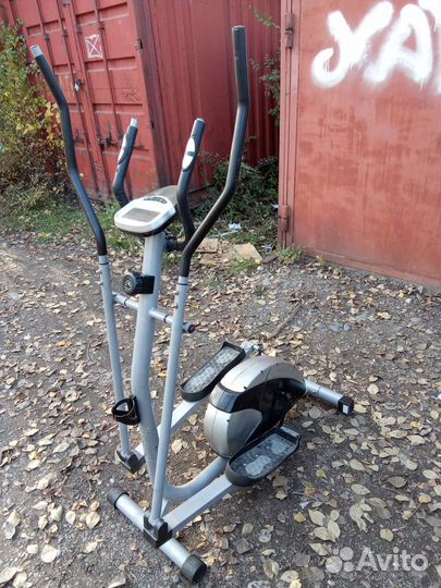 Эллиптический тренажер