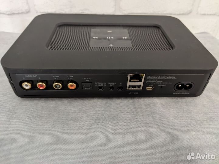 Сетевой медиаплеер Bluesound Node 2i