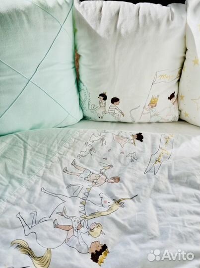 Бортики в кроватку