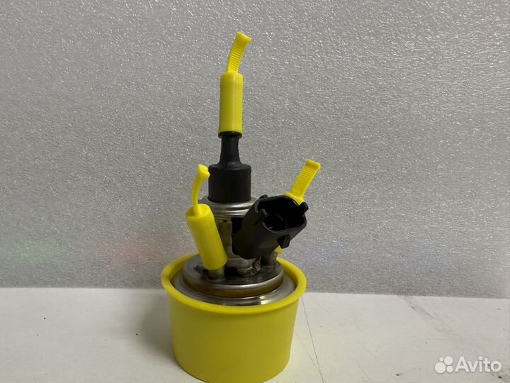 Форсунка mercedes 0004901113 новая