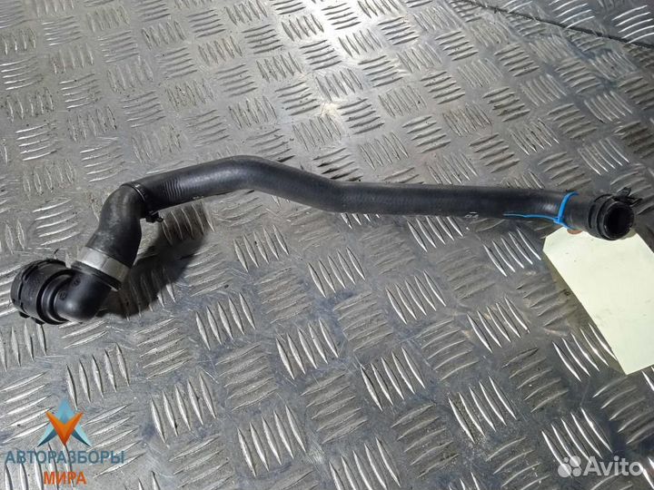 Патрубок радиатора Tesla Model X 2019 1142956