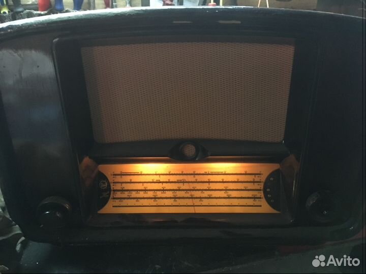 Продаю ламповый радиоприемник