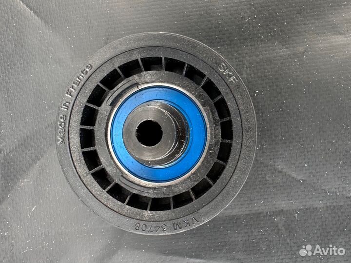 Паразитный ведущий ролик