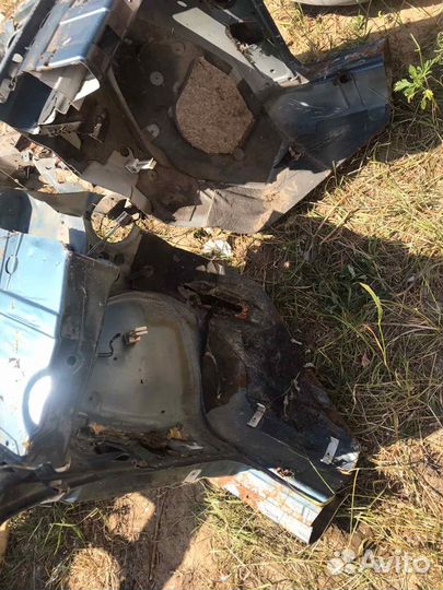 Лонжерон передний Audi 80 B3,b3