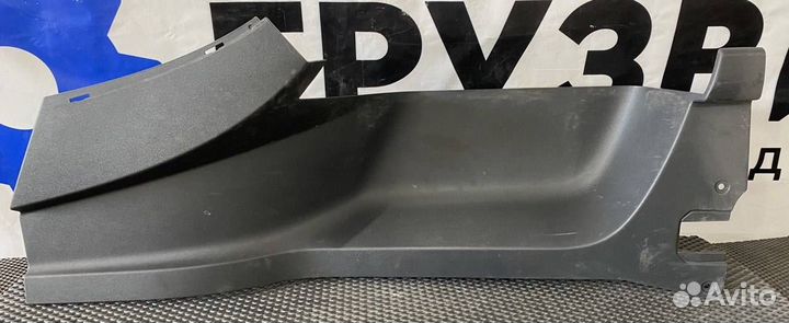 Накладка подножки левая Volvo FH4 82819482