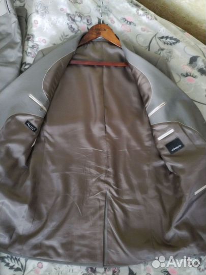 Костюм мужской