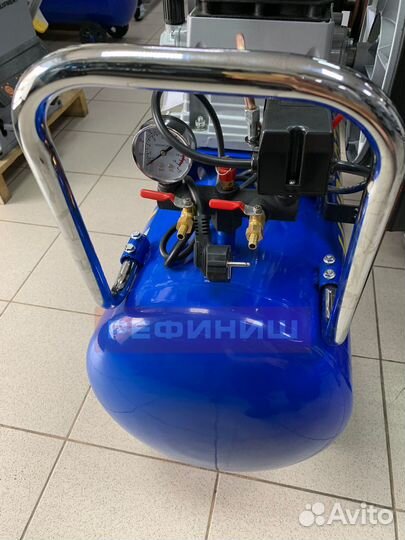 Компрессор поршневой 420 л/мин ресивер 100 л