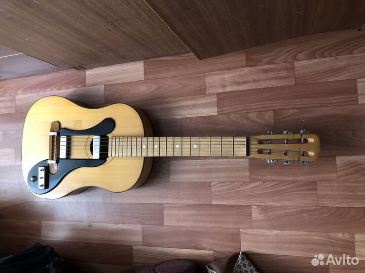 Электро гитара СССР новая