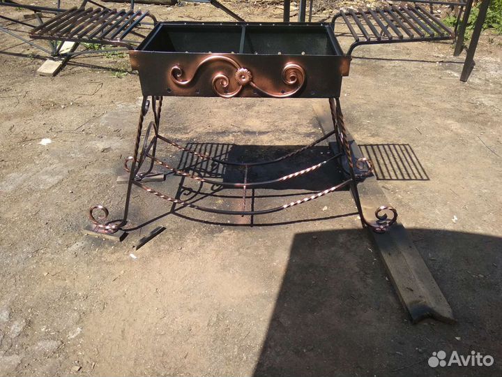 Кованый мангал