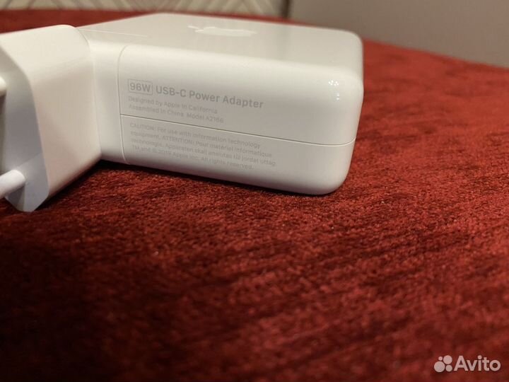 Блок питания Apple MacBook 61W / 87W / 96W USB-C