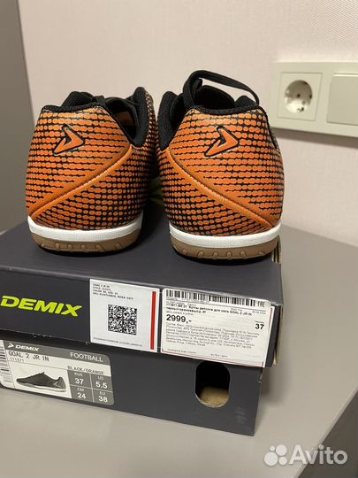 Футзалки Demix 37