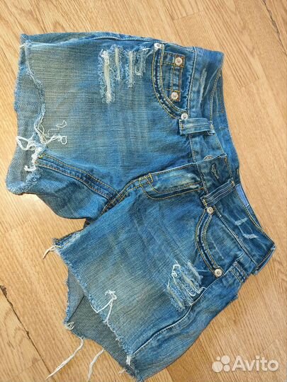 Женские джинсовые шорты