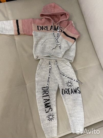 Костюм теплый для девочки