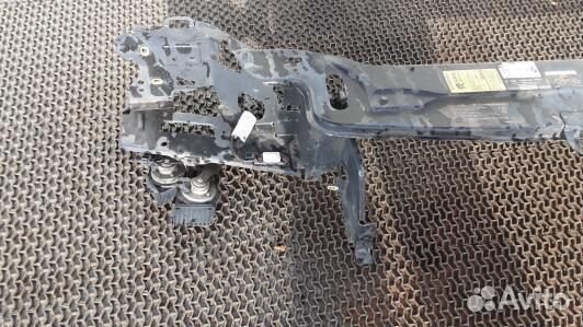 Передняя панель крепления облицовки (телевизор) vo