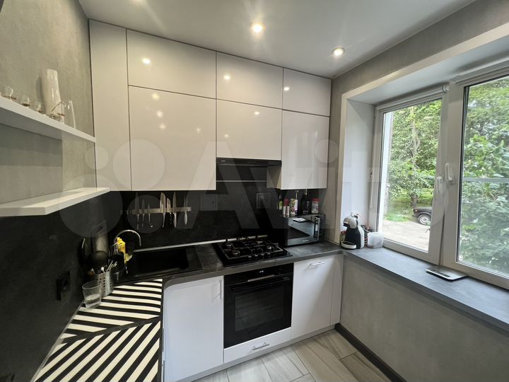 2-к. квартира, 42,6 м², 1/5 эт.