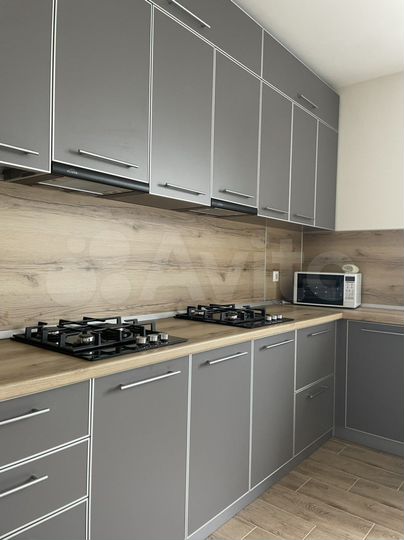 Комната 20 м² в 5-к., 1/3 эт.