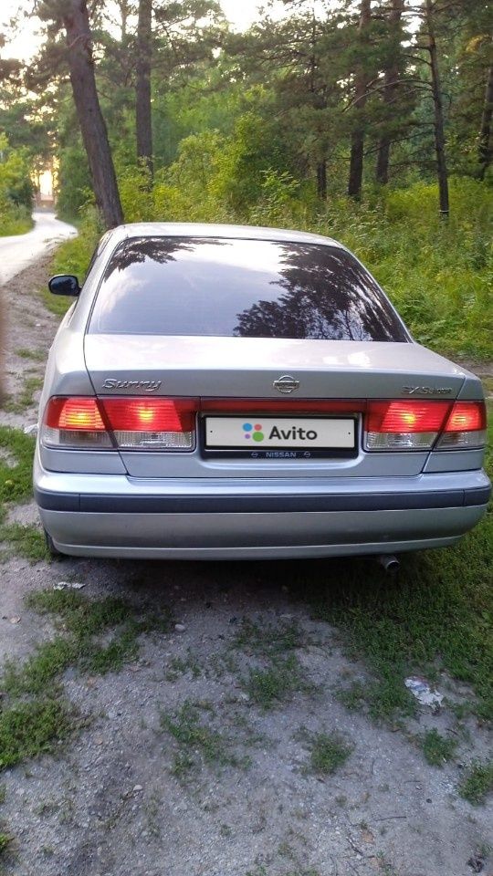 Nissan Sunny: фото владельца