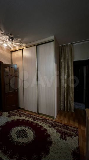 4-к. квартира, 133,3 м², 4/6 эт.