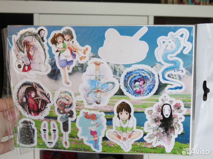 Наклейки, аниме Унесённые, Рик и морти, творчество