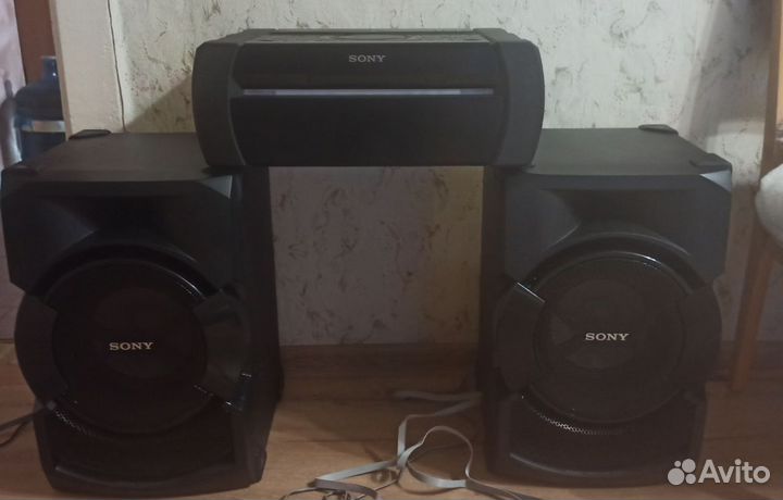 Музыкальный центр sony shake