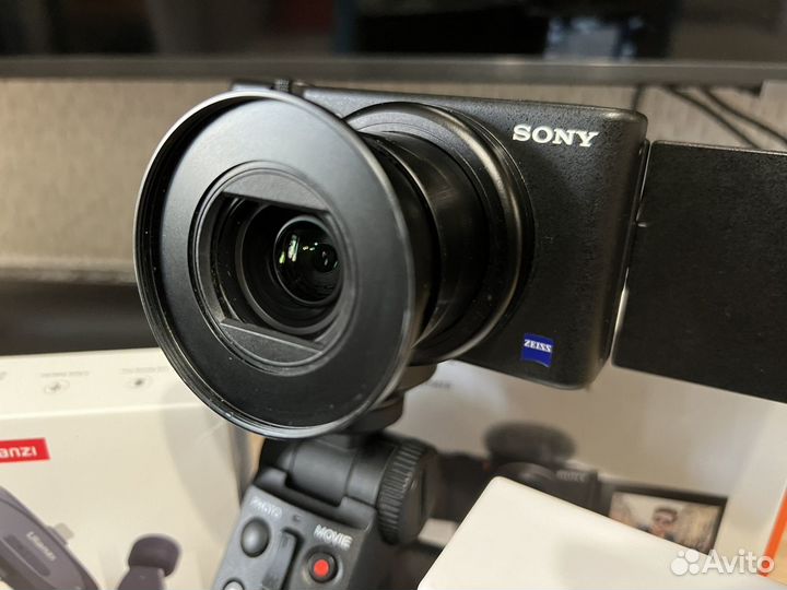 Фотоаппарат Sony zv-1