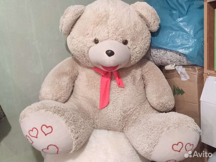 Плюшевый медведь