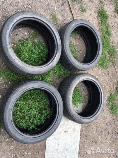 Briway BFU67 275/40 R20 106W