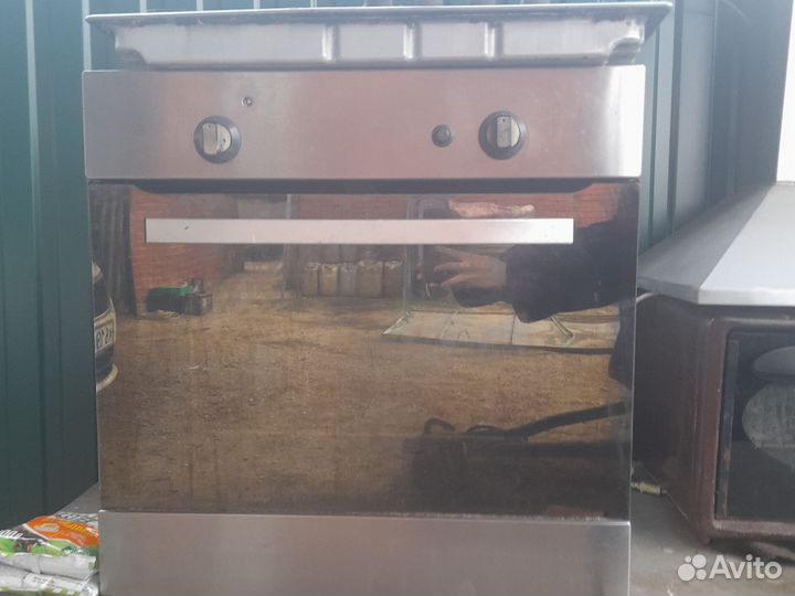 Духовой шкаф