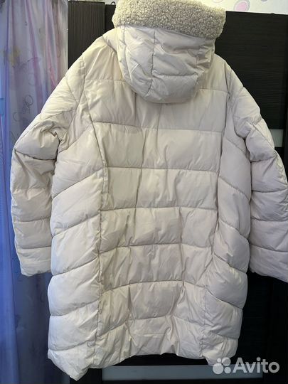 Теплое пальто с капюшоном